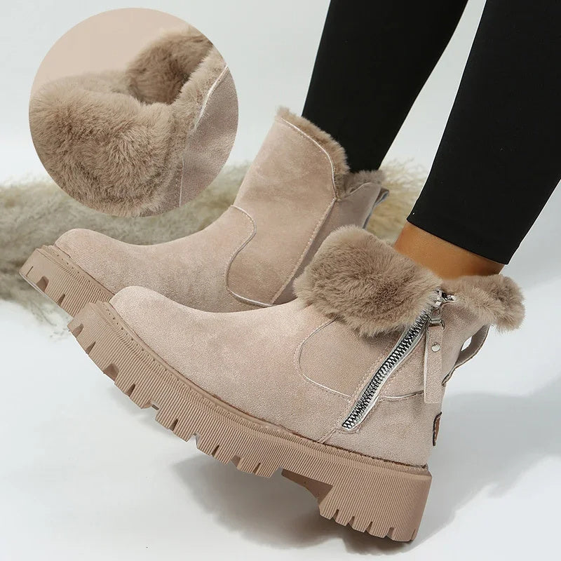 Emballage des bottines Loma™ prêt pour une expédition rapide.