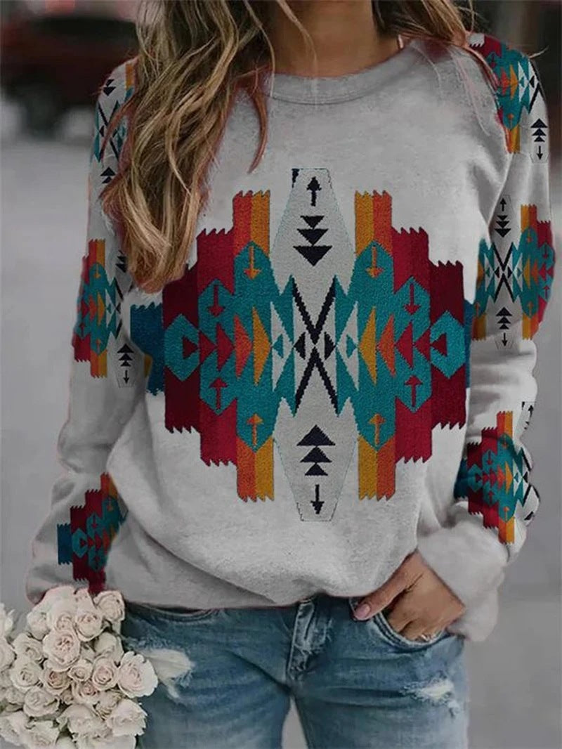 Pull Arizona™ porté avec un jean pour un look casual chic.